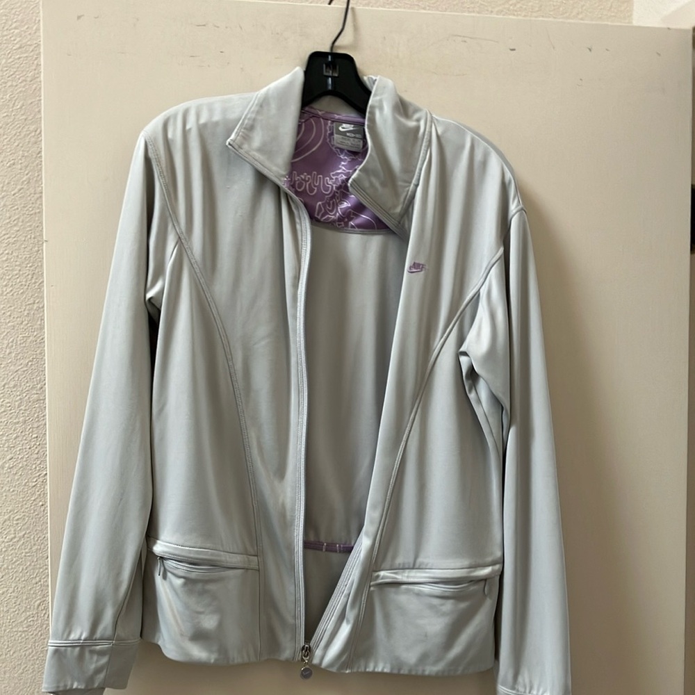 Nike full zip outer sportswear
